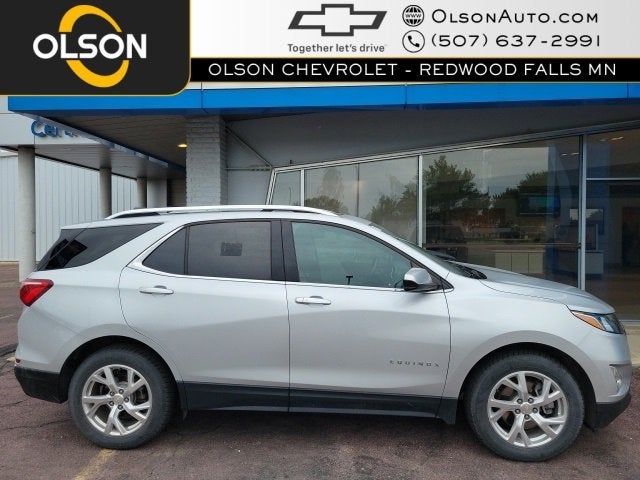 Used 2020 Chevrolet Equinox LT with VIN 2GNAXVEX4L6238472 for sale in Redwood Falls, Minnesota