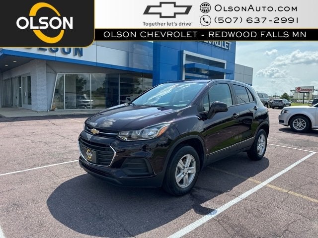 Used 2021 Chevrolet Trax LS with VIN KL7CJNSB8MB352949 for sale in Redwood Falls, Minnesota